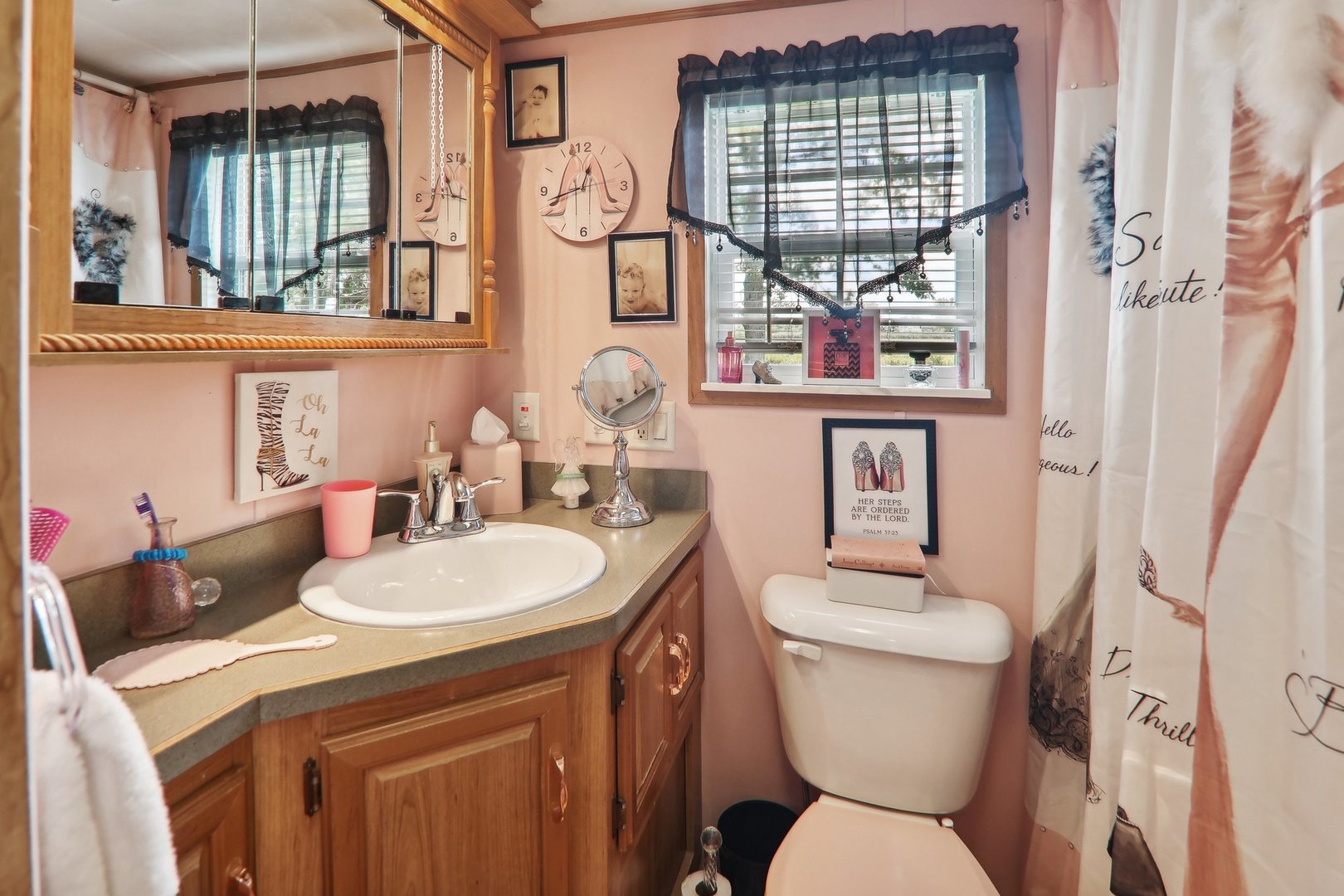 44 Beacon Bay Road Lakemoor, IL 60051 - Photo 11 of 39 Gallery Image 11
