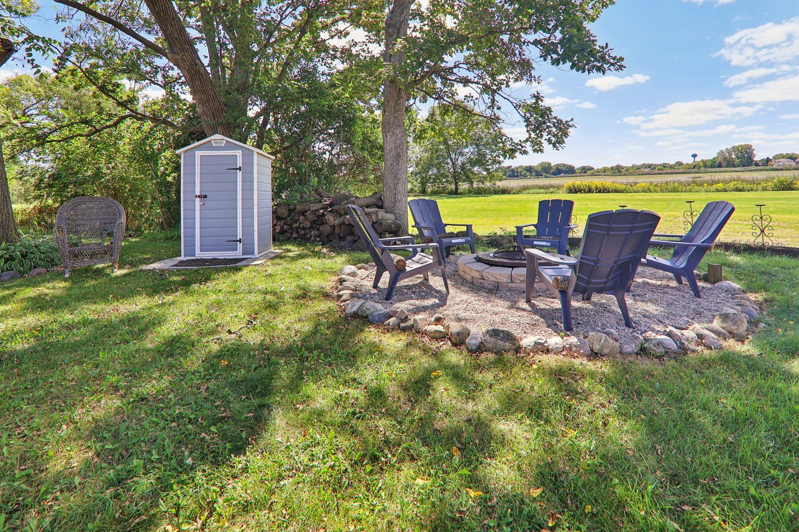 44 Beacon Bay Road Lakemoor, IL 60051 - Photo 17 of 39 Gallery Image 17