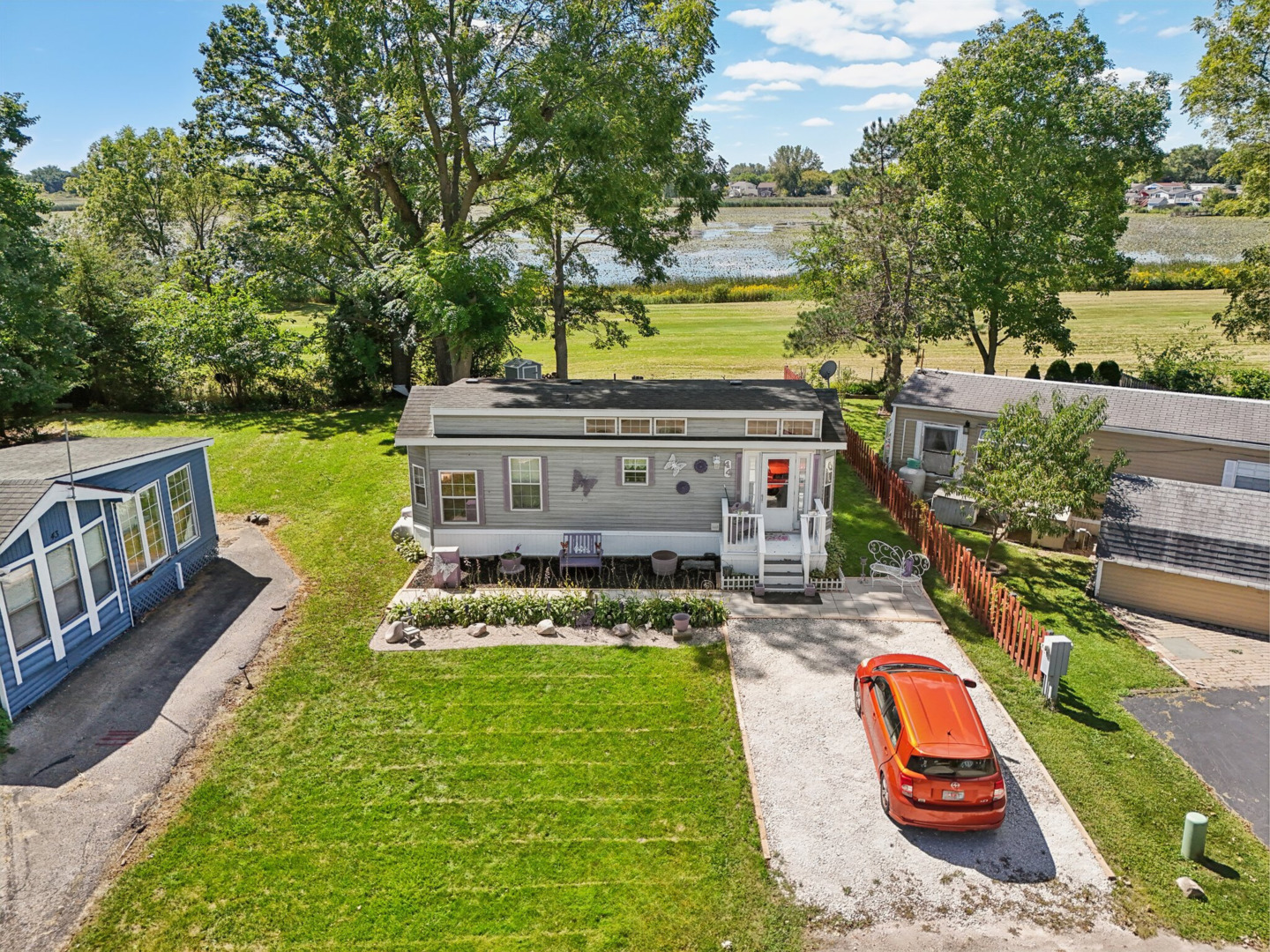 44 Beacon Bay Road Lakemoor, IL 60051 - Photo 22 of 39 Gallery Image 22