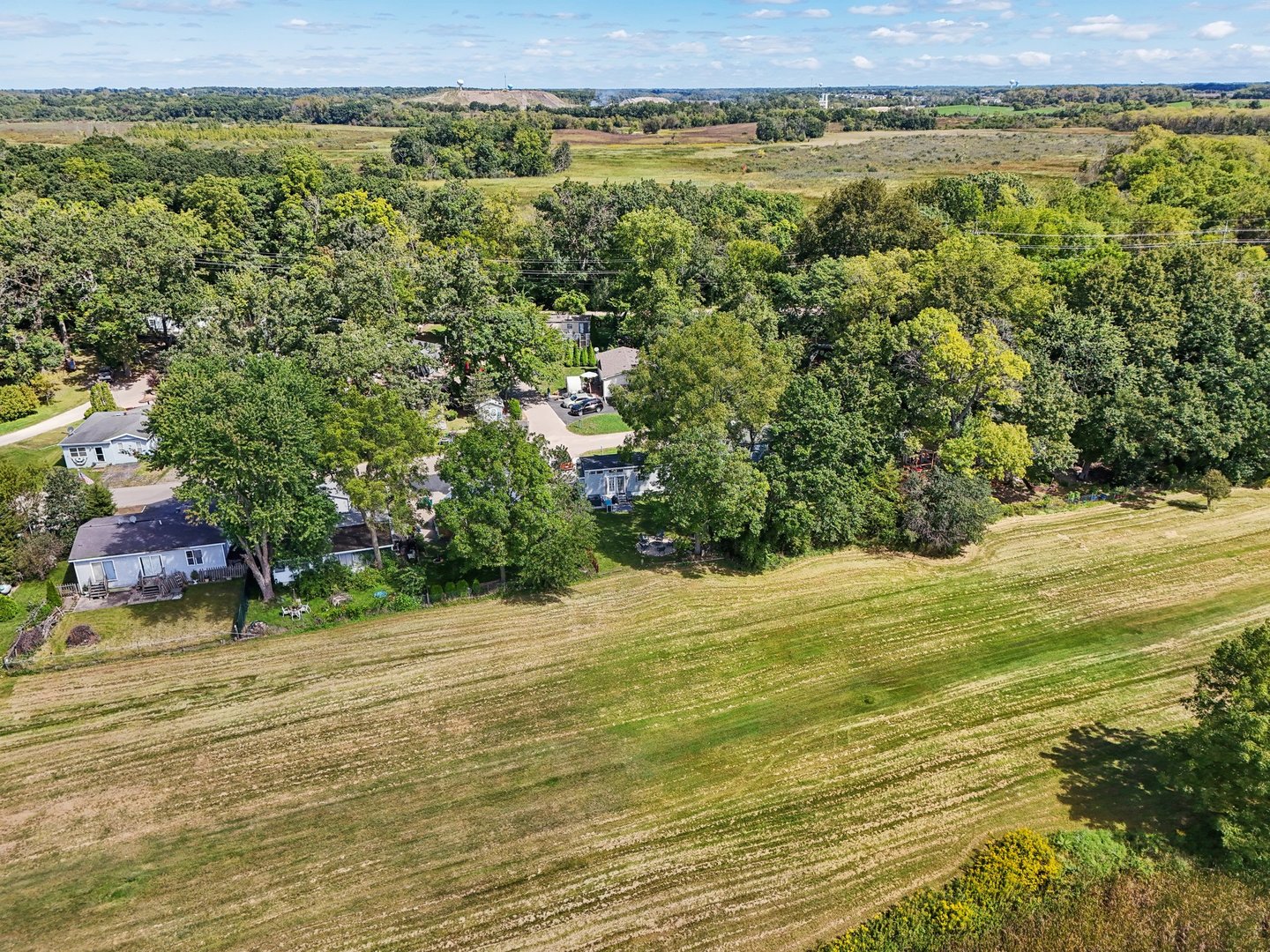 44 Beacon Bay Road Lakemoor, IL 60051 - Photo 32 of 39 Gallery Image 32