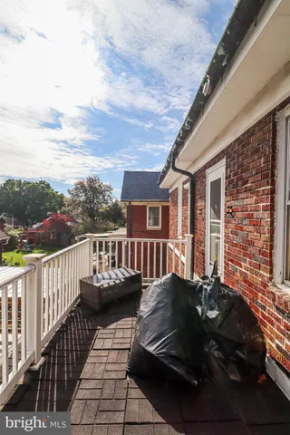 $285,000 | 31 North Manheim Street, York, PA 17402