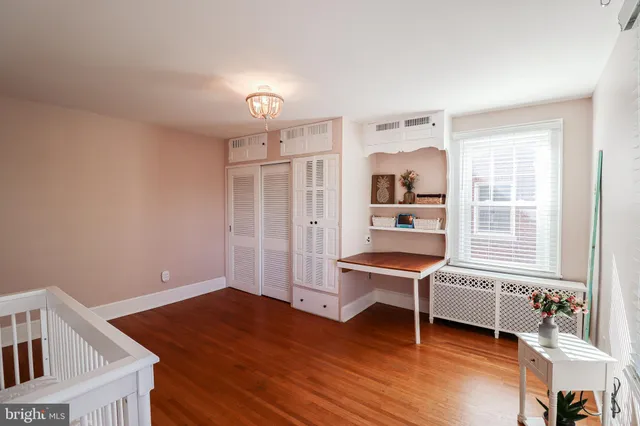 $285,000 | 31 North Manheim Street, York, PA 17402