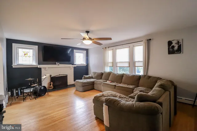 $285,000 | 31 North Manheim Street, York, PA 17402