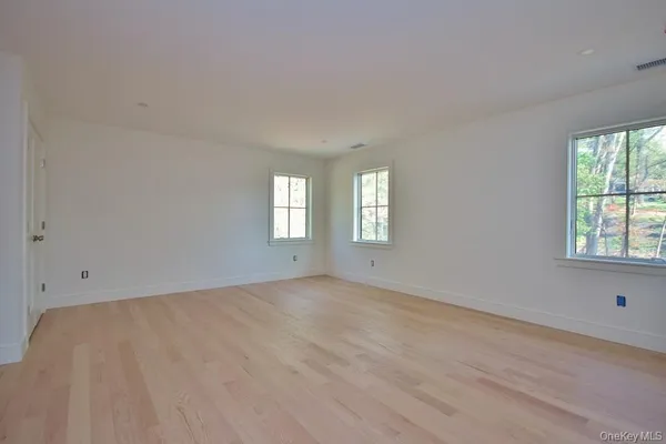 $1,395,222 | 79 Cortlandt Avenue, Cortlandt Manor, NY 10567