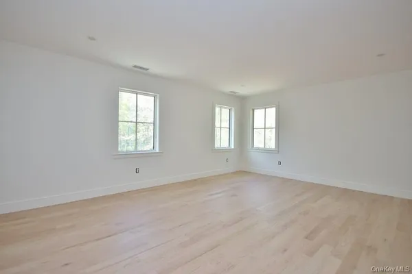 $1,395,222 | 79 Cortlandt Avenue, Cortlandt Manor, NY 10567