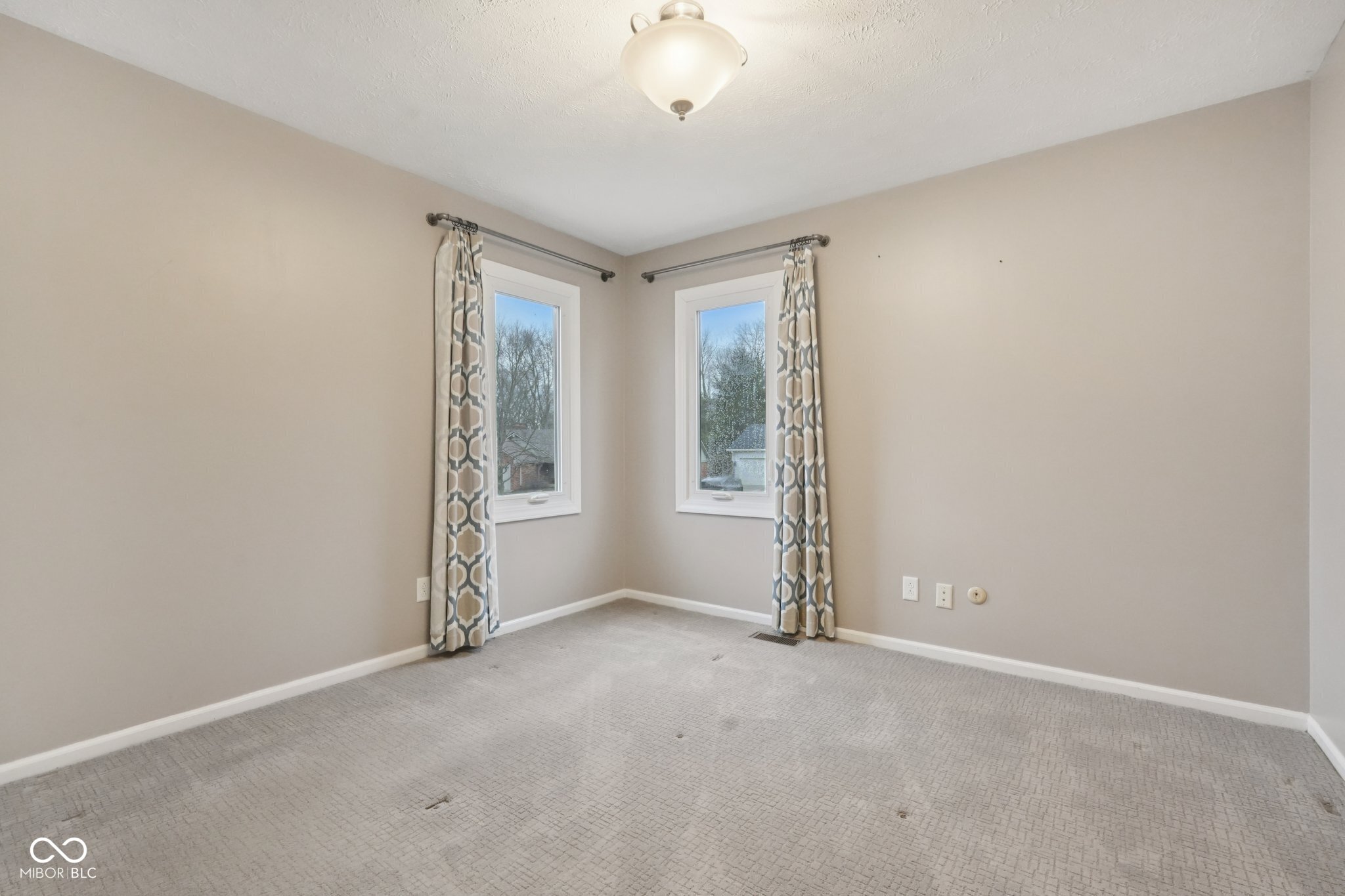 1602 Friendship Drive Indianapolis, IN 46217 - Photo 42 of 63