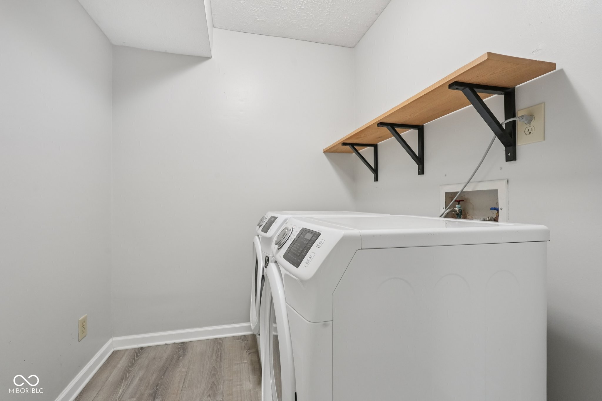 1602 Friendship Drive Indianapolis, IN 46217 - Photo 53 of 63