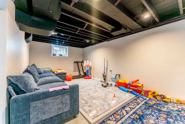 $429,000 | 3227 Harrison Avenue, Brookfield, IL 60513