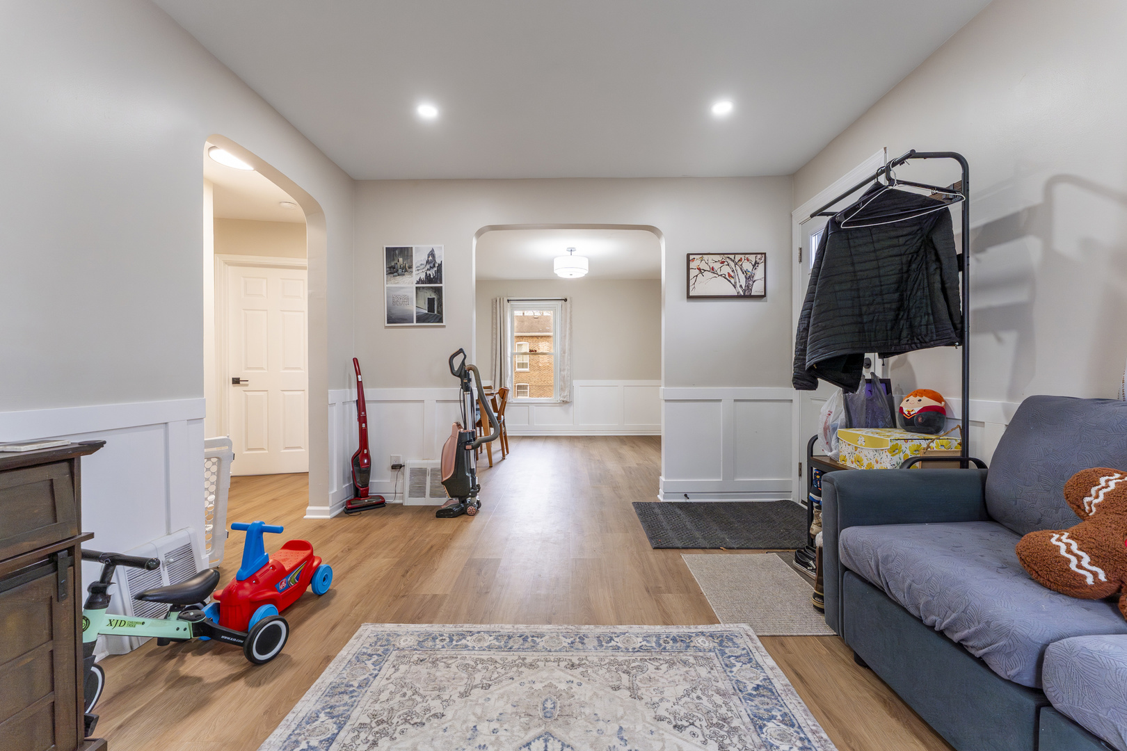 3227 Harrison Avenue Brookfield, IL 60513 - Photo 4 of 21 a living room with furniture and a wooden floor