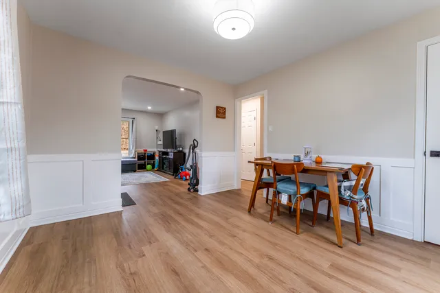 $429,000 | 3227 Harrison Avenue, Brookfield, IL 60513