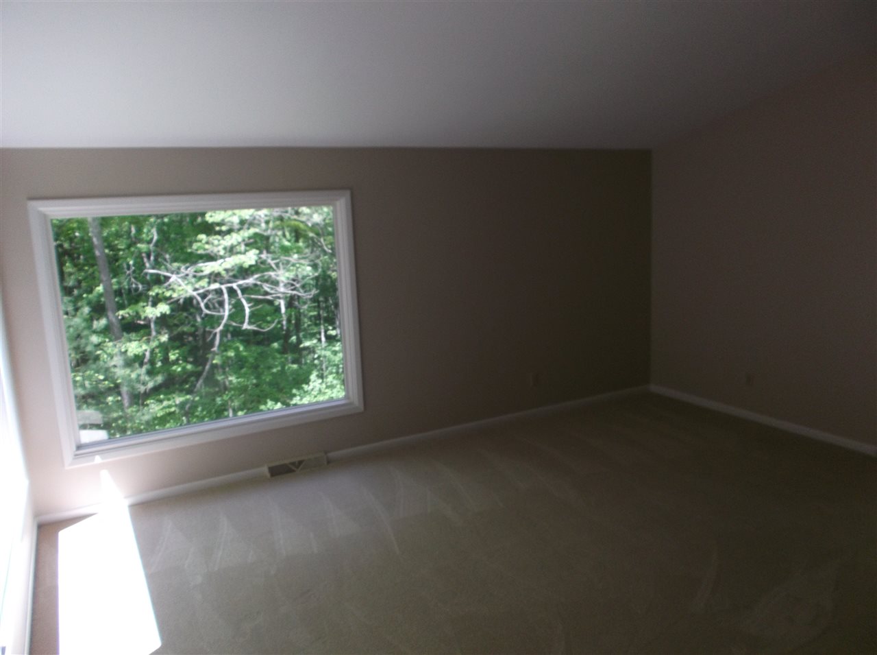 5396 East Boshears Road Bloomington, IN 47408 - Photo 12 of 21 Gallery Image 12