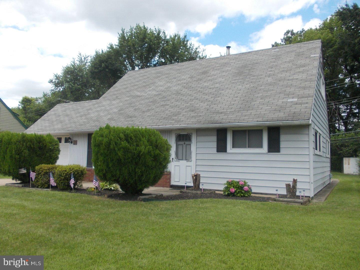 75 Harvest Road Levittown, PA 19056 - Photo 1 of 23 Exterior Front