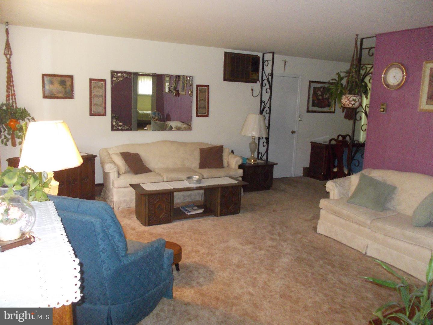 75 Harvest Road Levittown, PA 19056 - Photo 11 of 23 Living Room