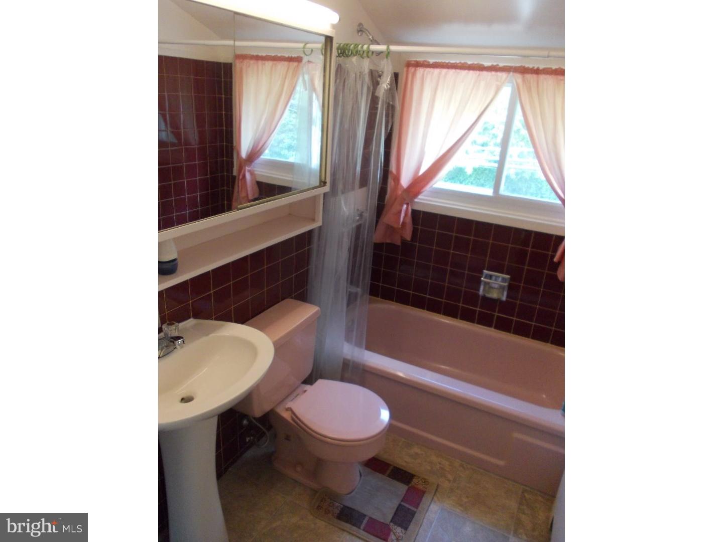 75 Harvest Road Levittown, PA 19056 - Photo 18 of 23 Bathroom