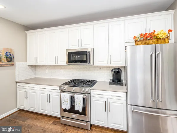 $3,500 | 3989 Norton Place, Unit 407, Fairfax, VA 22030