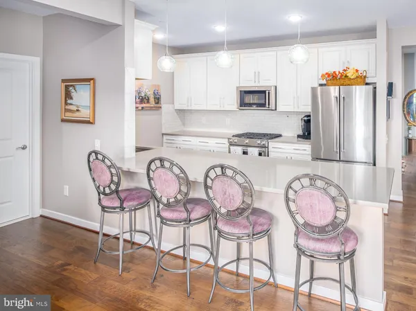 $3,500 | 3989 Norton Place, Unit 407, Fairfax, VA 22030