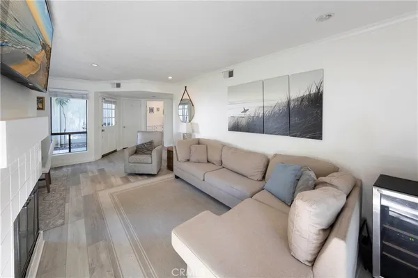 $649,000 | 15 Clover Lane, Aliso Viejo, CA 92656