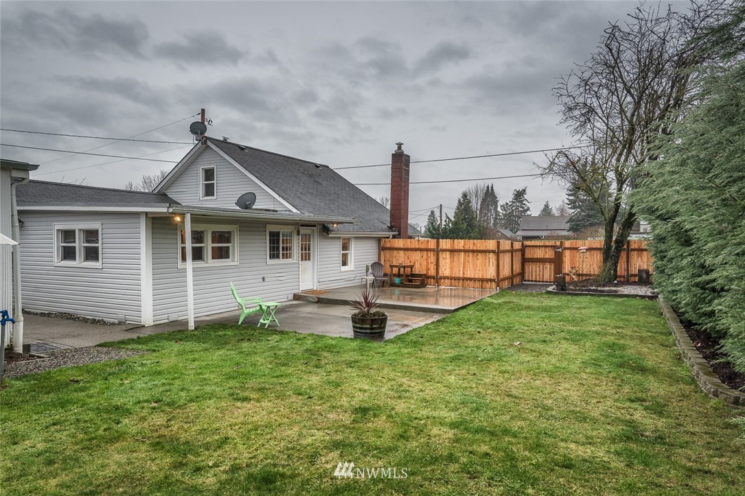 108 Bender Road Lynden, WA 98264 - Photo 1 of 22 Gallery Image 1