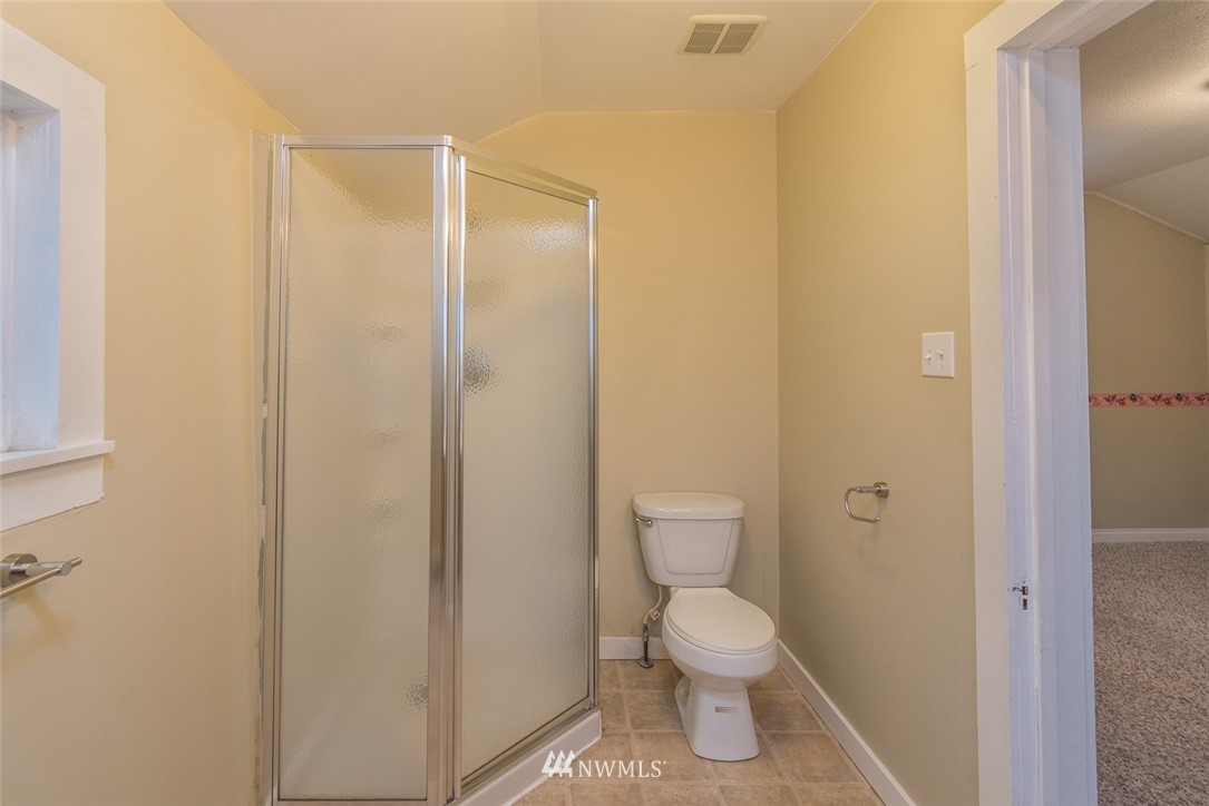 108 Bender Road Lynden, WA 98264 - Photo 14 of 22 Gallery Image 14