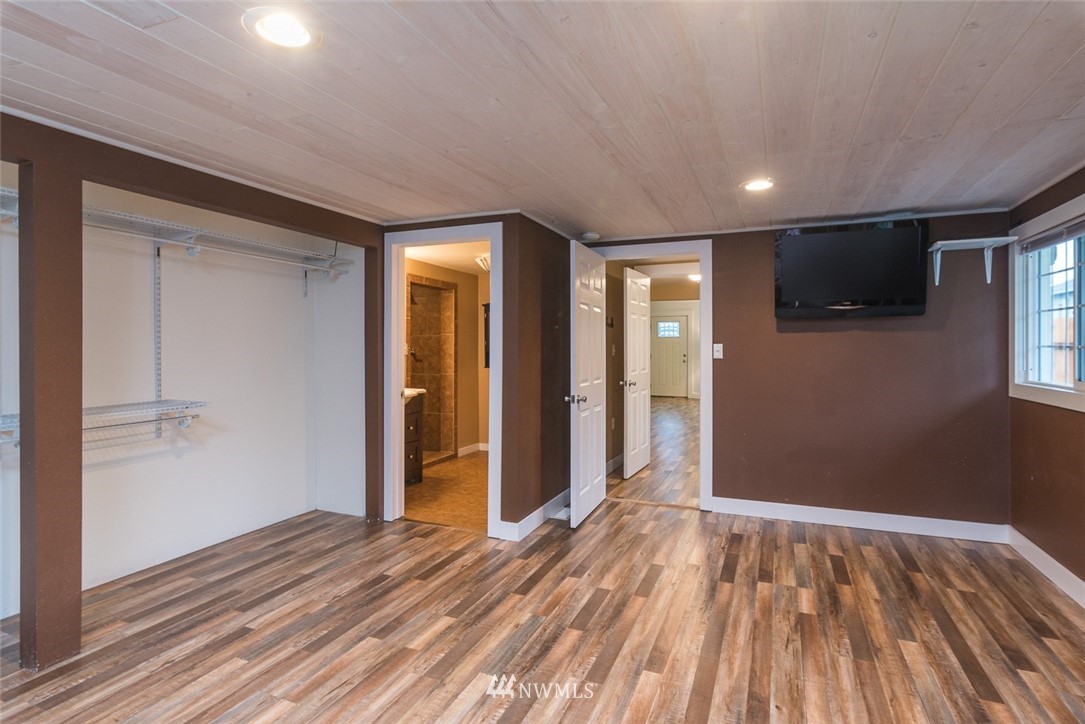 108 Bender Road Lynden, WA 98264 - Photo 6 of 22 Gallery Image 6