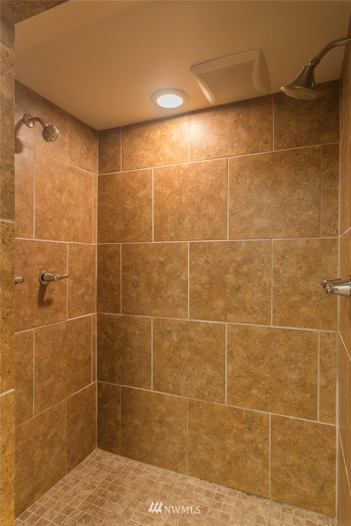 108 Bender Road Lynden, WA 98264 - Photo 8 of 22 Gallery Image 8