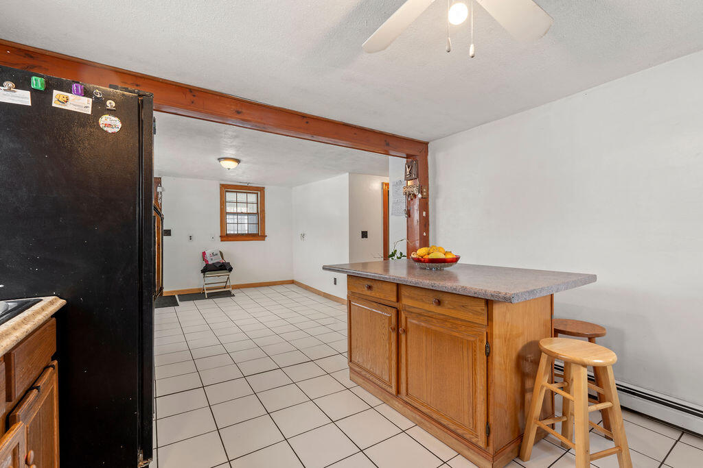 27 Grove Street Springvale, ME 04083 - Photo 10 of 37 DSC09392