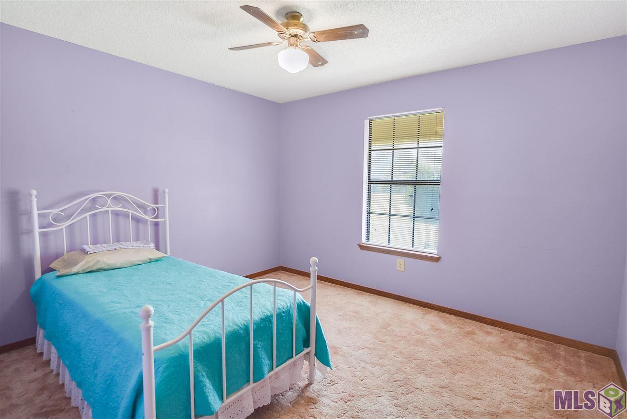2204 Megan Road Jackson, LA 70748 - Photo 12 of 15 Guest Bedroom