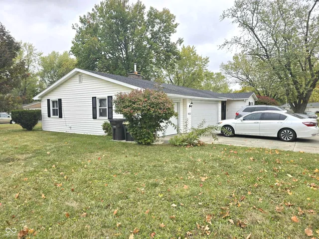 $210,000 | 4111 Sandhurst Drive, Fort Wayne, IN 46815