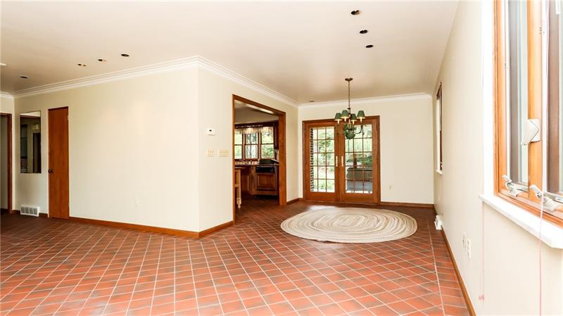 29 Swallow Hill Road Carnegie, PA 15106 - Photo 11 of 25 Living room to dining room and beautiful slider to the patio.