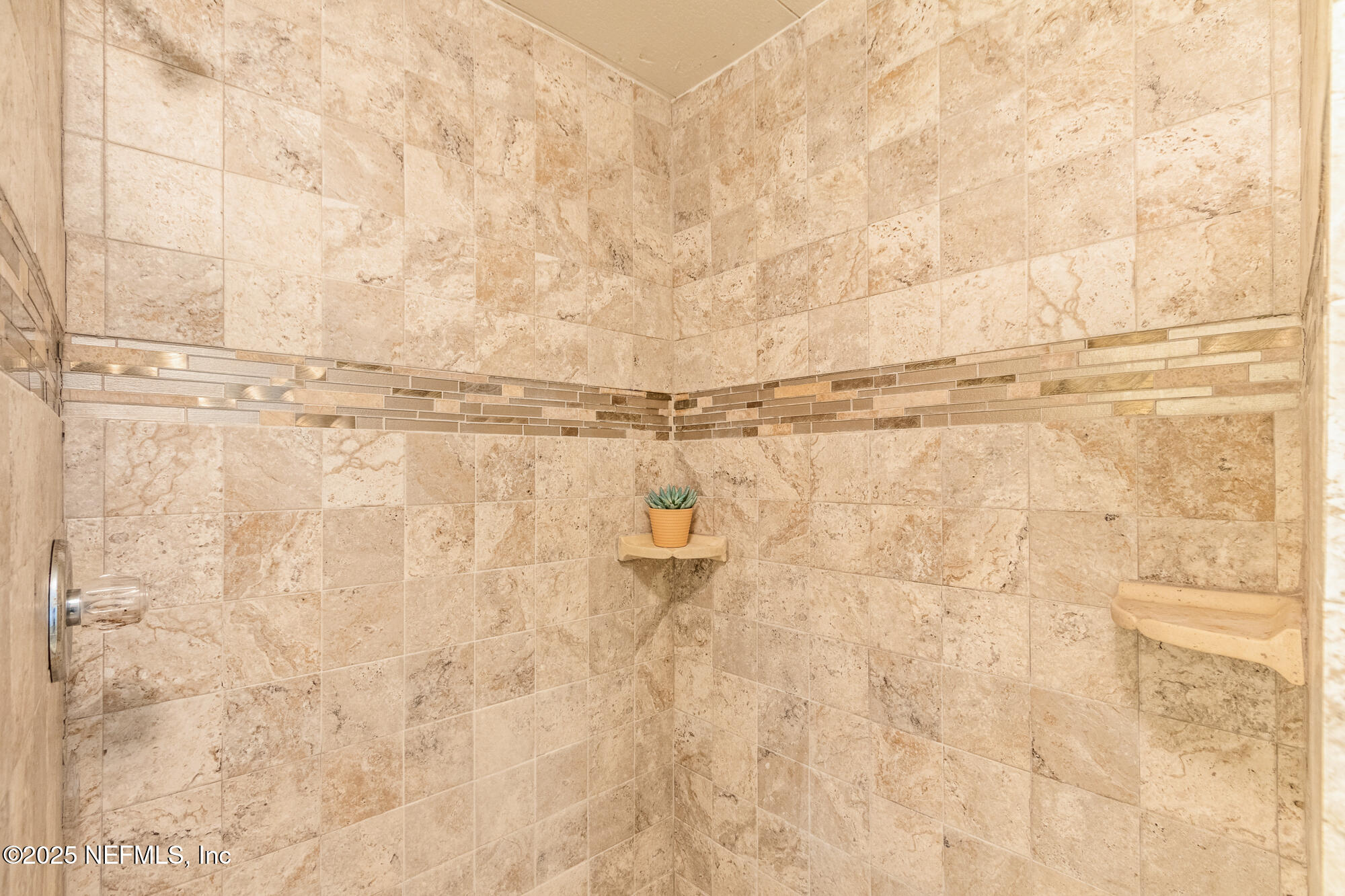 106 Deltona Boulevard St. Augustine, FL 32086 - Photo 13 of 36 a bathroom with a shower