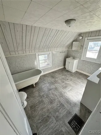 $3,590,000 | 7 Miller Street, Norwich, NY 13815