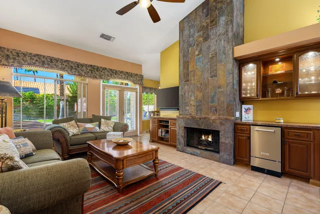 $749,000 | 407 Cypress Point Drive, Palm Desert, CA 92211