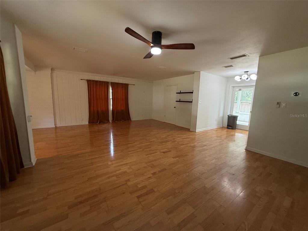 3929 Southwest 21st Street Gainesville, FL 32608 - Photo 4 of 15