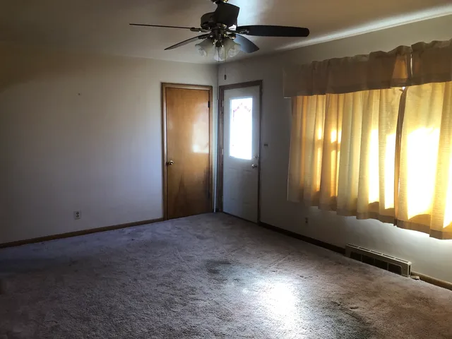 $185,000 | 2708 Hobson Drive, Bloomington, IL 61704