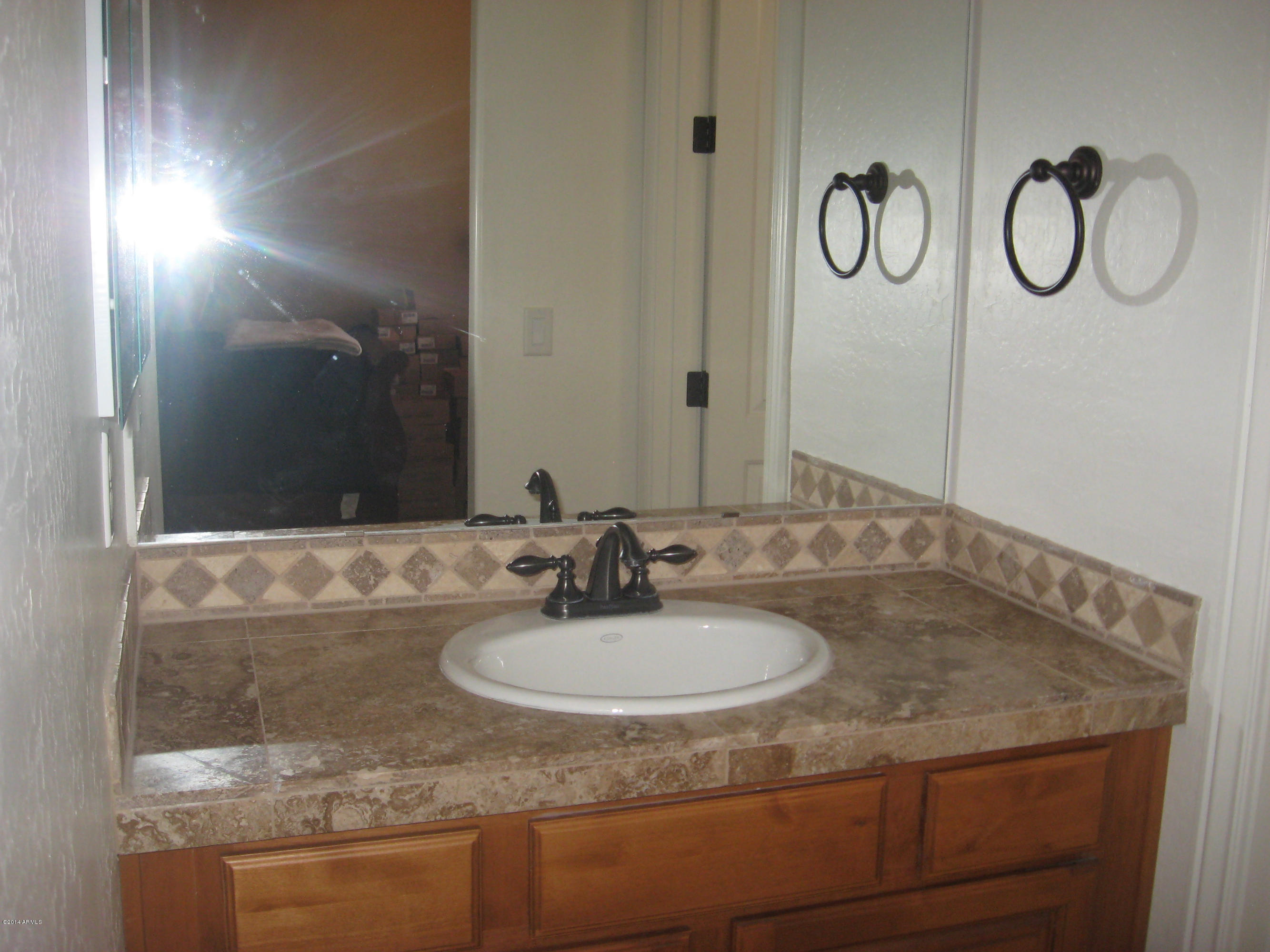 5399 South Via De Rico Gold Canyon, AZ 85118 - Photo 20 of 28 Jack & Jill Bath