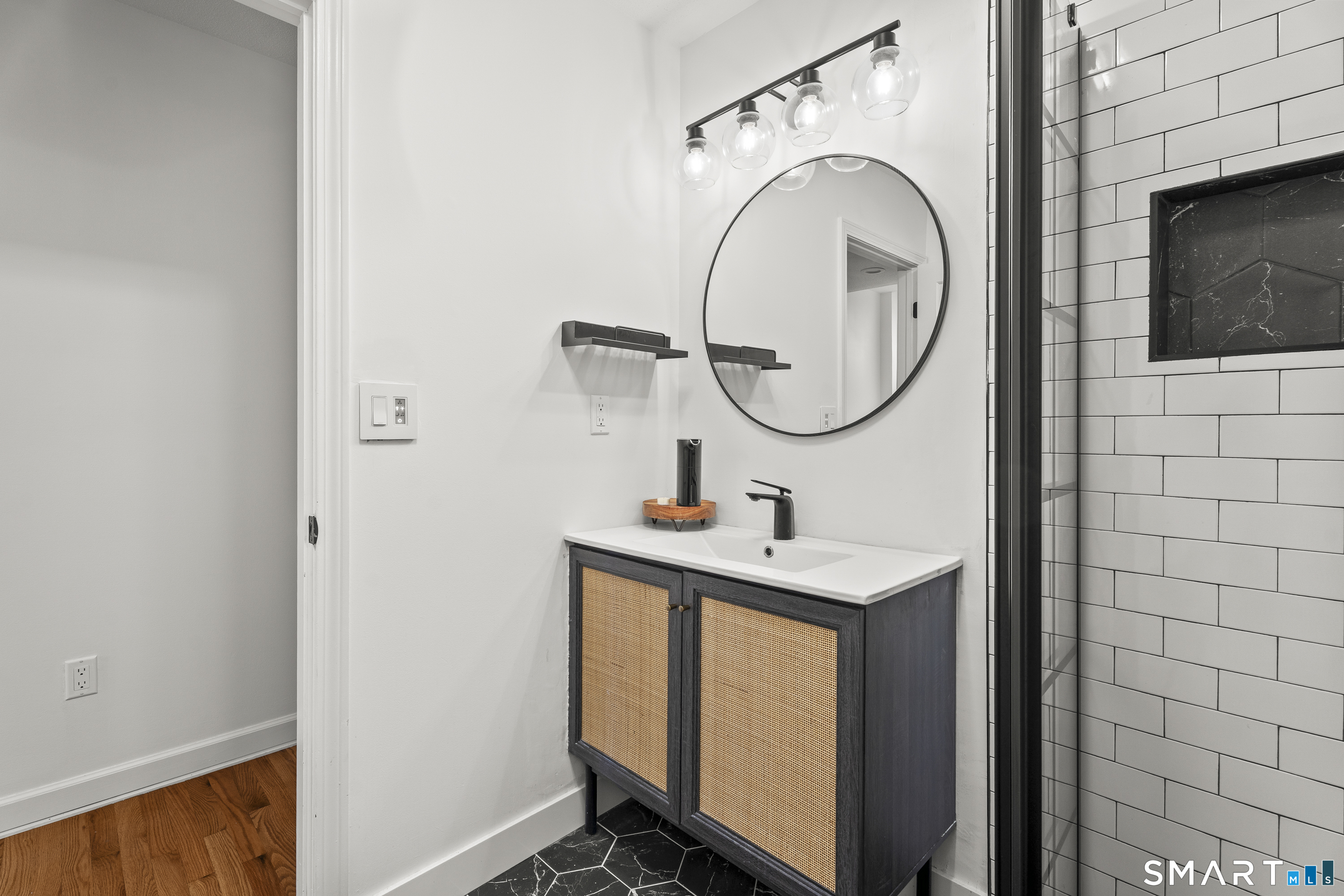 184 Main Street, Unit D Manchester, CT 06042 - Photo 21 of 29