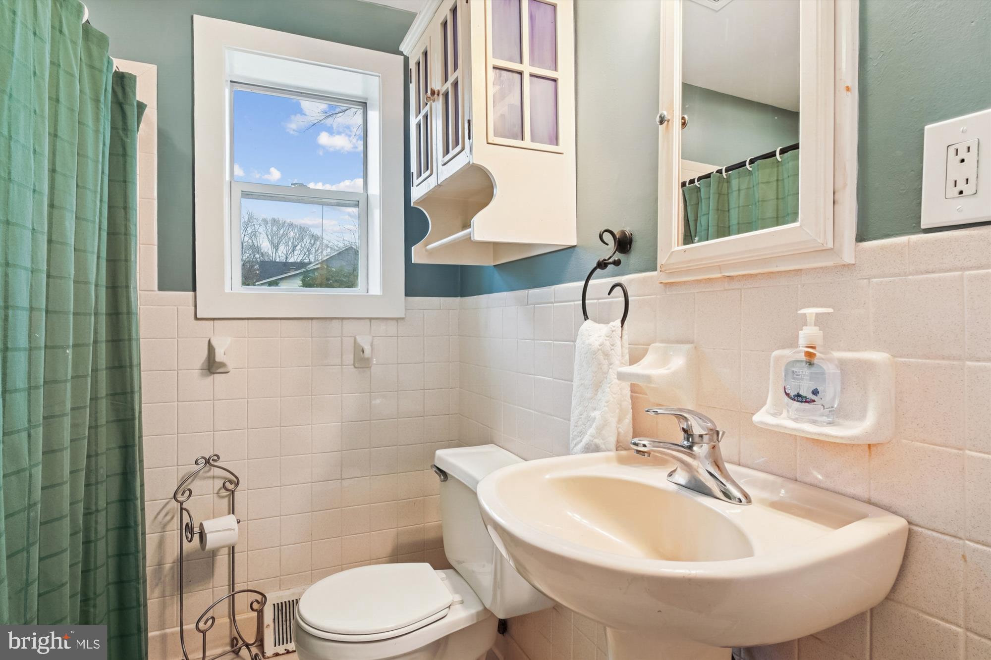 1207 Hampton Road Annapolis, MD 21409 - Photo 23 of 70