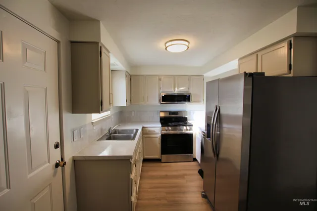 $297,900 | 8405 West Rifleman Street, Boise, ID 83704