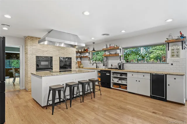 $2,799,000 | 55 Rolling Hill Lane, Old Westbury, NY 11568