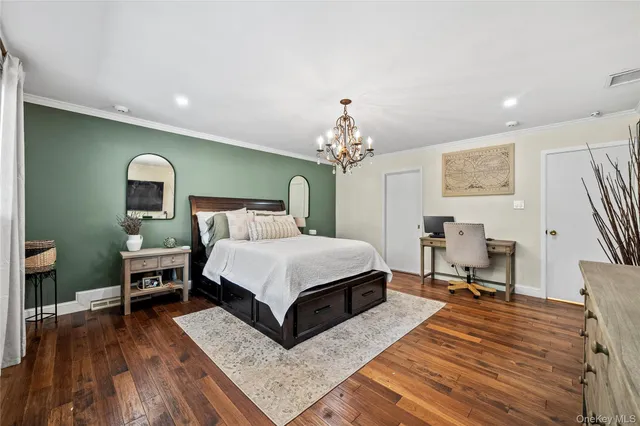 $2,799,000 | 55 Rolling Hill Lane, Old Westbury, NY 11568