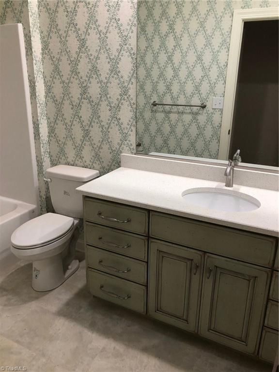 4695 Warner Road Pfafftown, NC 27040 - Photo 11 of 28 Gallery Image 11
