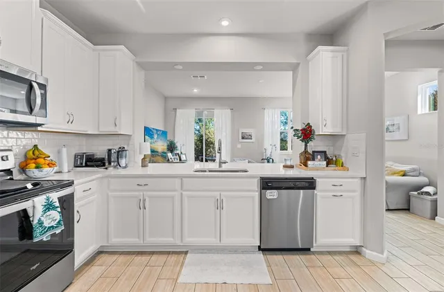 $375,000 | 11960 Sky Acrs Terrace, Bradenton, FL 34211