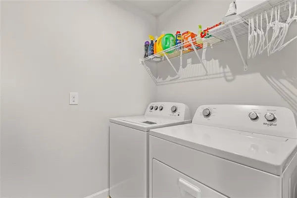 $375,000 | 11960 Sky Acrs Terrace, Bradenton, FL 34211