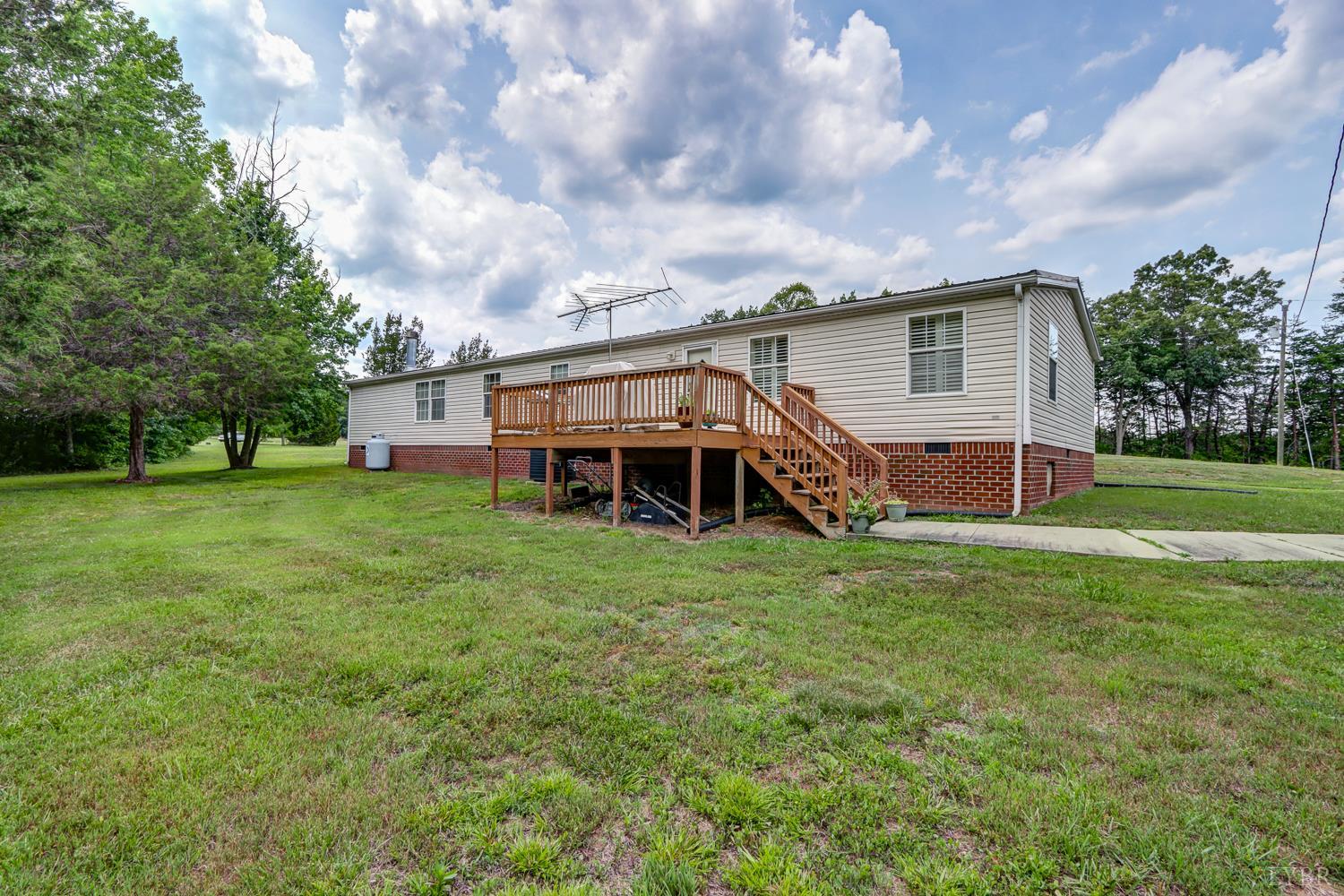 5648 Moons Road Long Island, VA 24569 - Photo 7 of 43