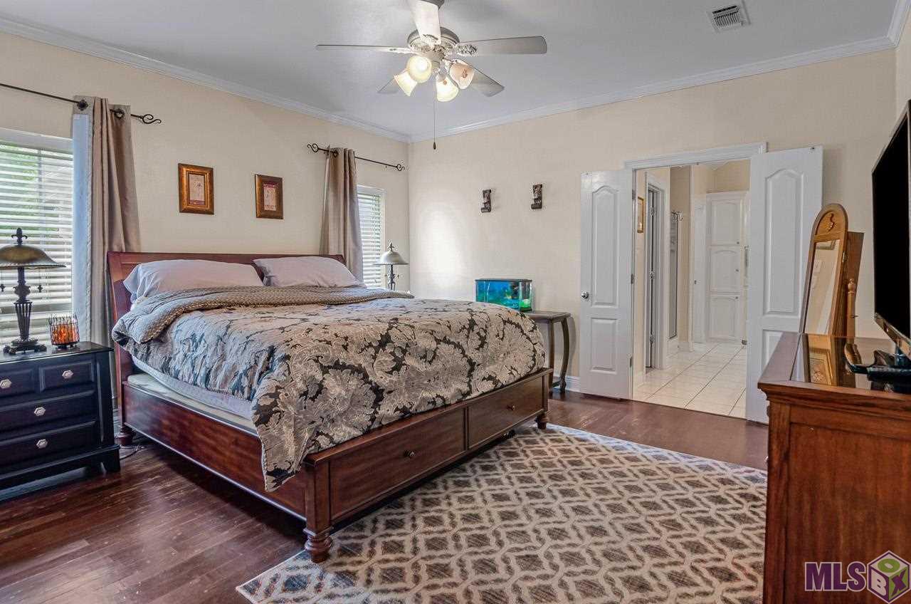 15706 Fawn Ridge Avenue Baton Rouge, LA 70817 - Photo 13 of 32 Gallery Image 13