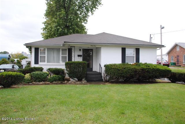 31 Welby Road Louisville, KY 40258 - Photo 4 of 23 31 Welby Rd 004