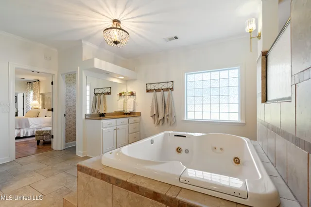 $925,000 | 2597 Oak Manor Drive, Hernando, MS 38632