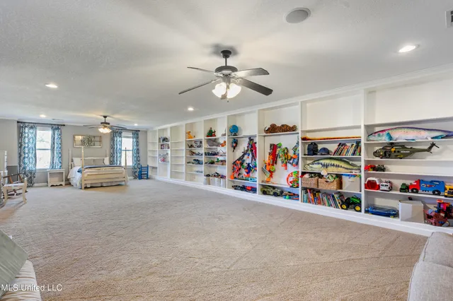 $925,000 | 2597 Oak Manor Drive, Hernando, MS 38632