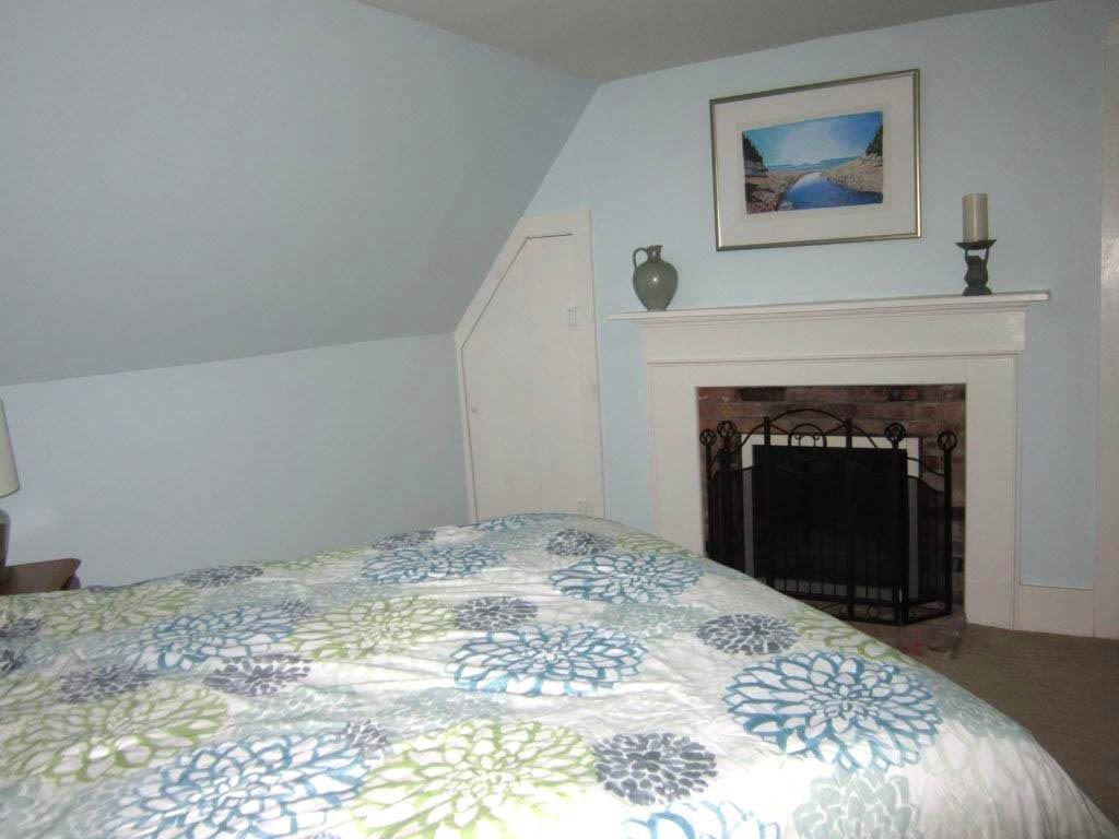 687 Biscay Road Bremen, ME 04551 - Photo 17 of 24 Photo