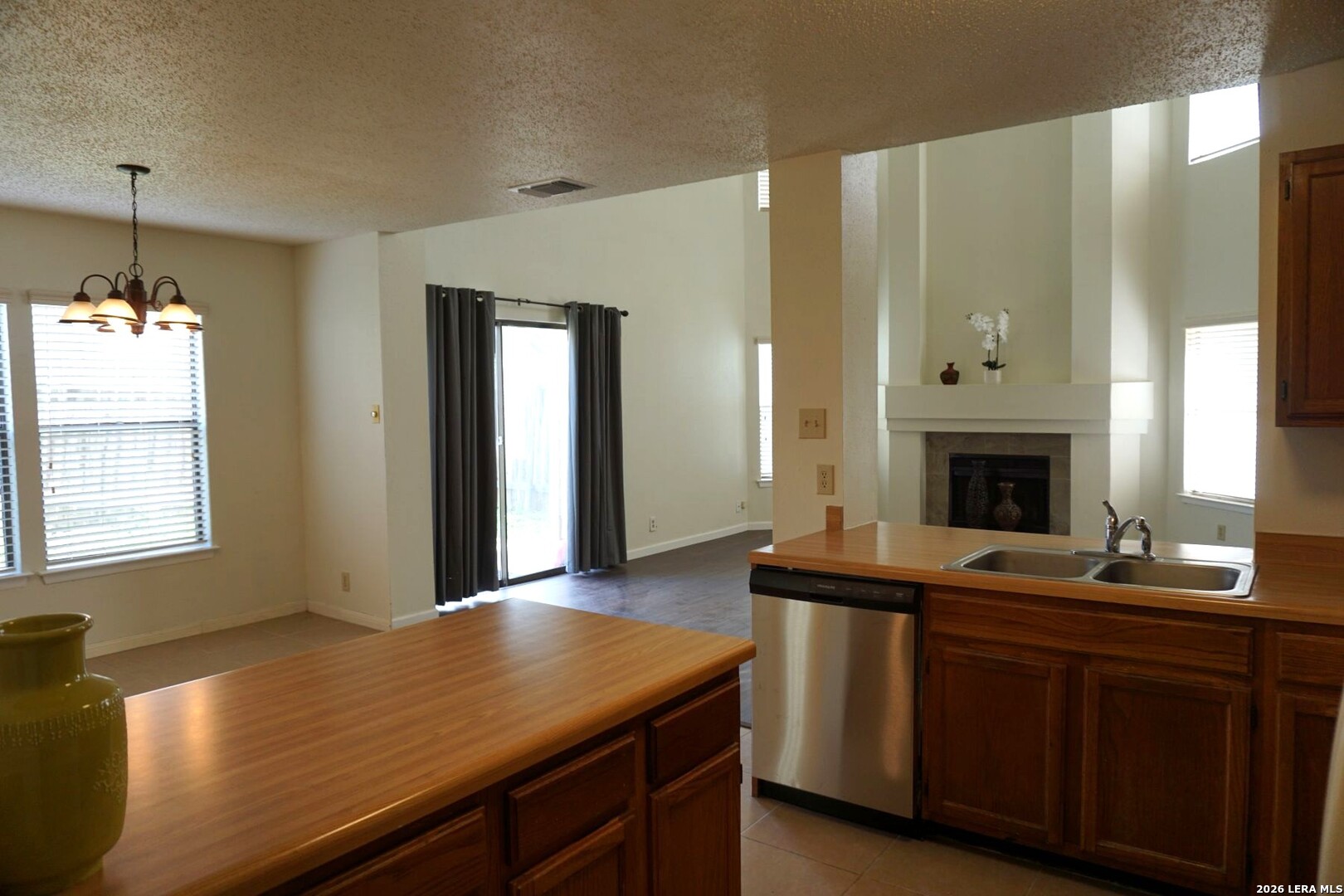 8435 Forest Ridge Drive San Antonio, TX 78239 - Photo 8 of 25
